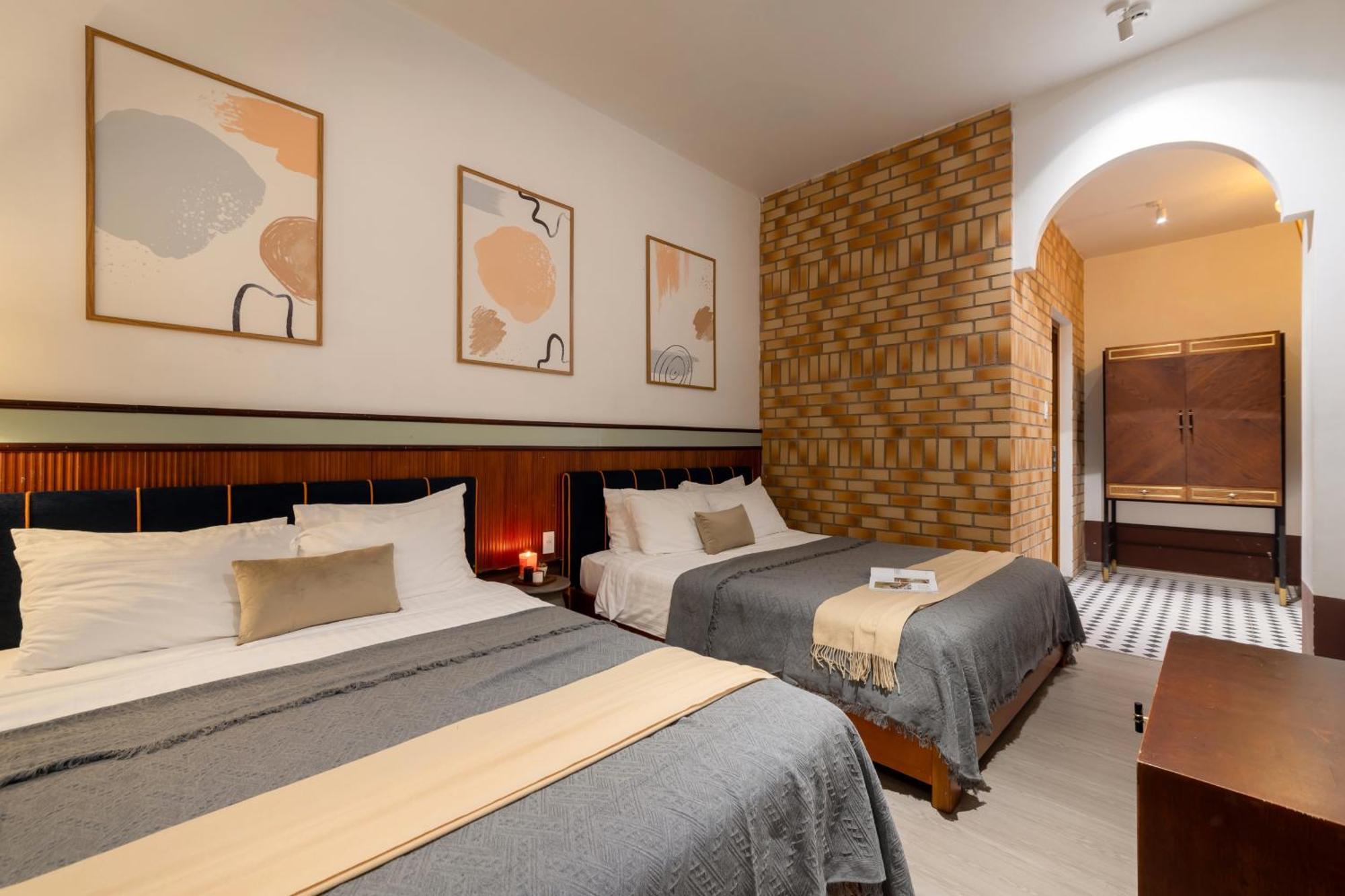 Casanova Dalat Hotel Room photo